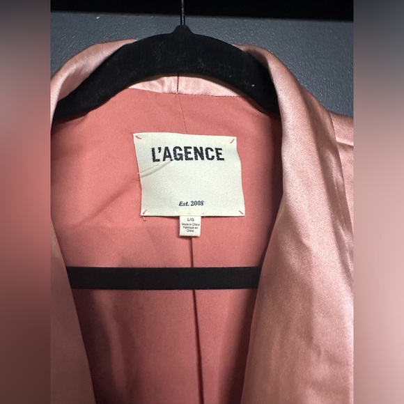 NEW L’AGENCE Everly Wrap Shawl Blazer 100% Silk Rose Tan L - Picture 9 of 9